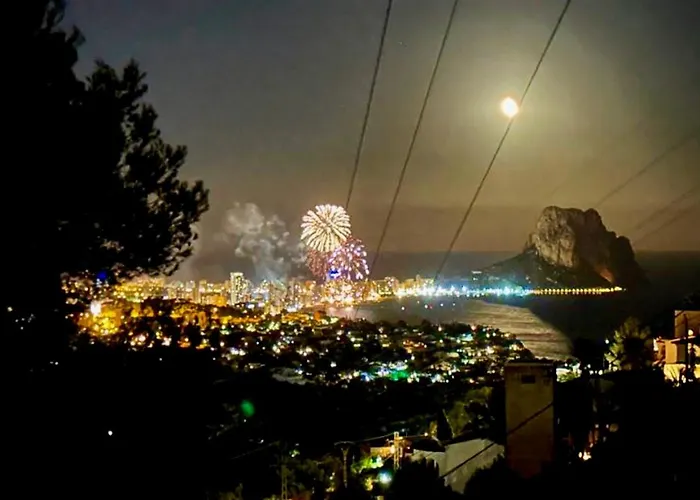 Vistas Maryvilla Vistas A La Piscina