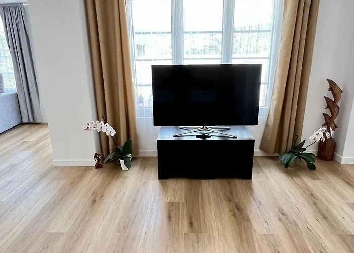 Vistas Maryvilla Vistas A La Piscina 아파트 *